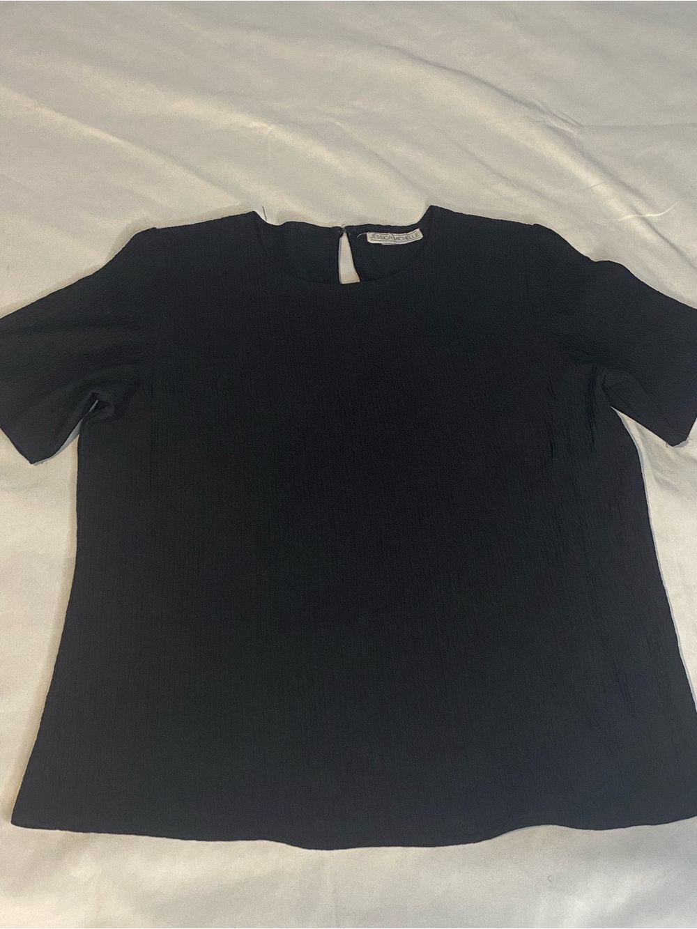 Womans Blouse by Jessica Michelle Size Medium Crinkle Texture Excellent Wear